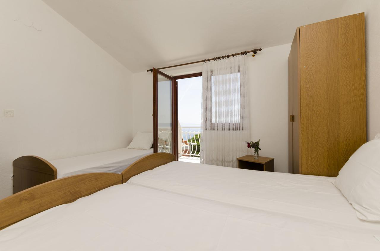 Apartments Mirko Trogir Bagian luar foto